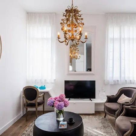 Apartment Ah Design Deluxe